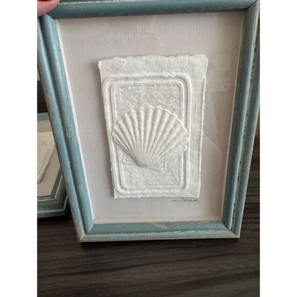 Hand Cast Paper Art Shells FIGI Graphics Signed Wess Framed Pair 6 x 8 Vintage - Picture 3 of 7